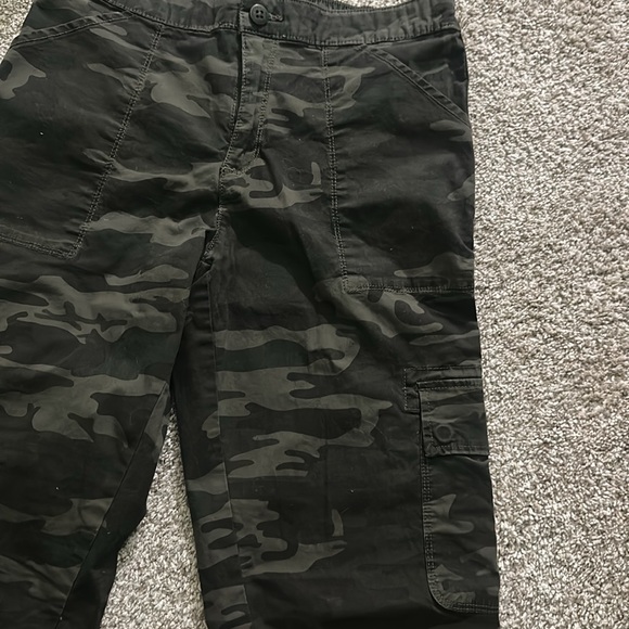 Camo cargo pants - Picture 7 of 9